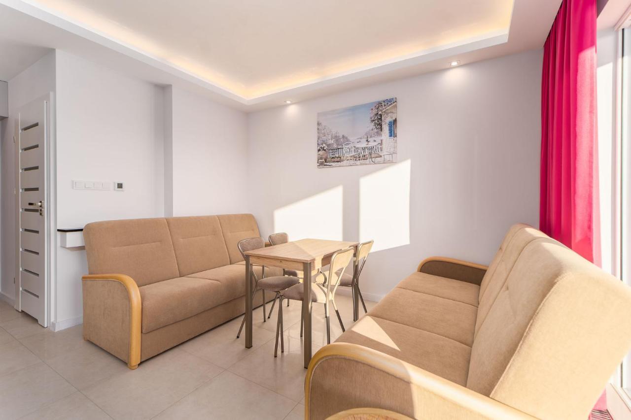 Apartamenty Flamingo By Noclegi Renters Miedzyzdroje Exteriör bild