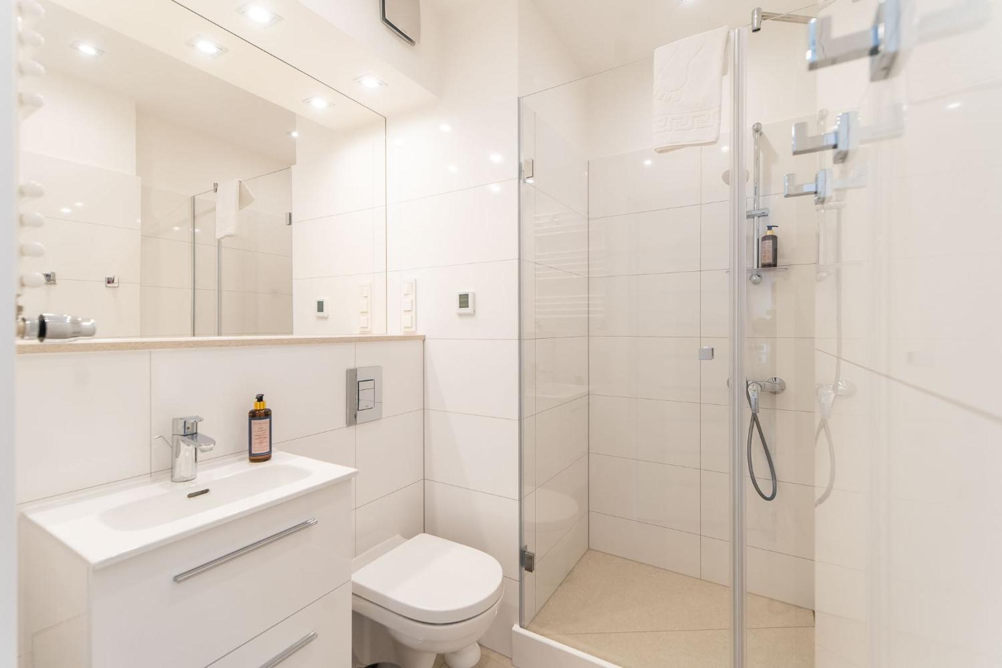 Apartamenty Flamingo By Noclegi Renters Miedzyzdroje Exteriör bild